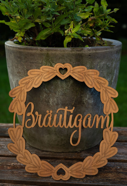 WOODEN WREATH - Bride or Groom